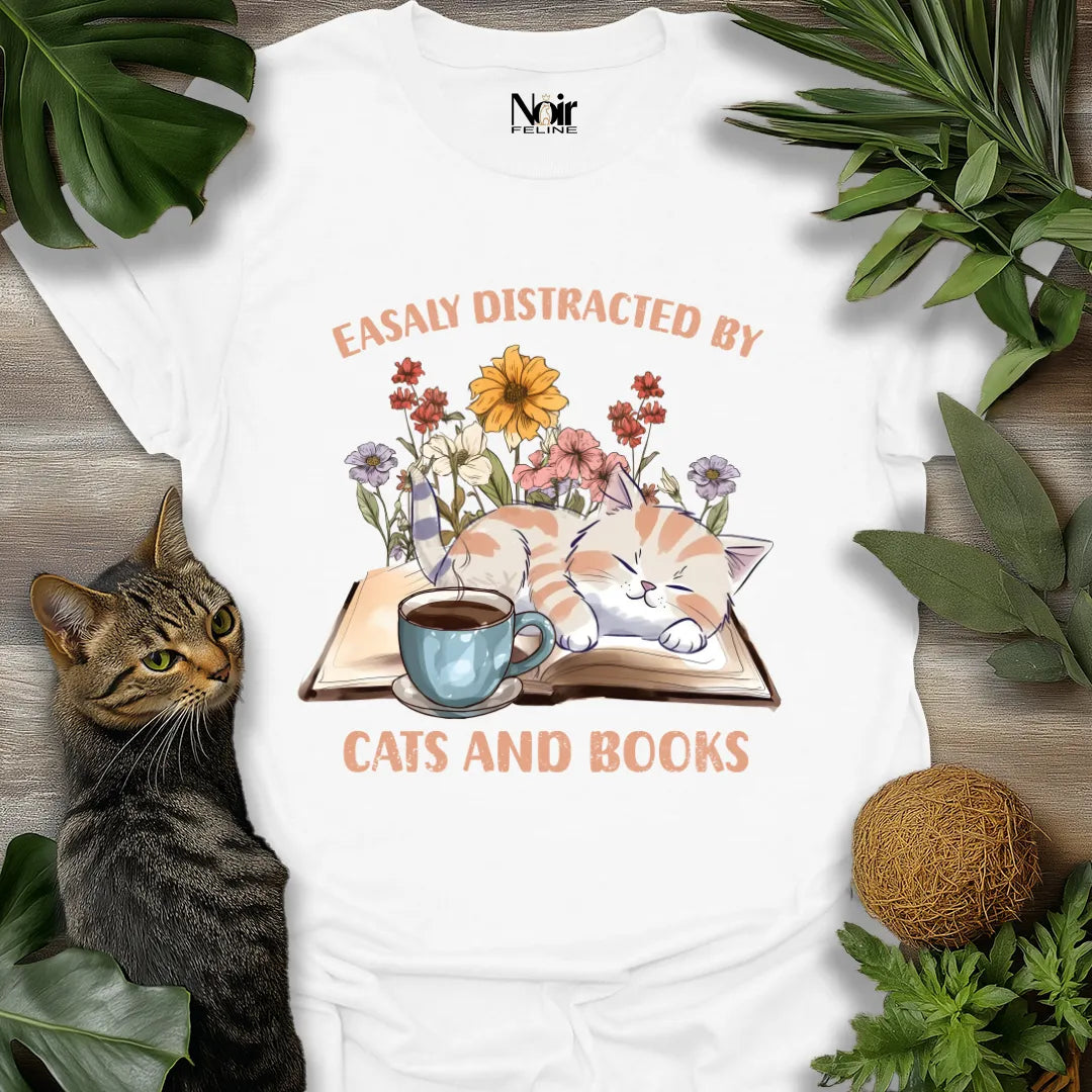 Cats & Books Lover